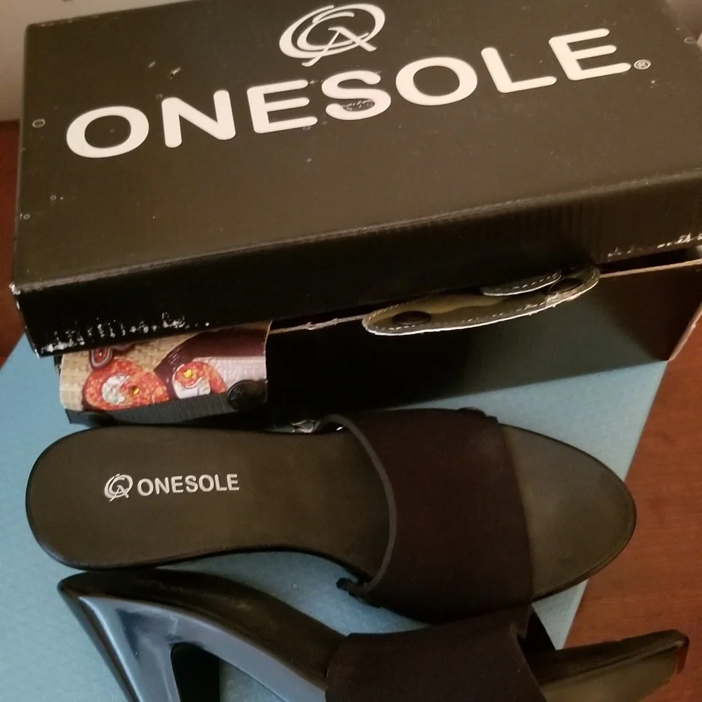 OneSole Black Chic Soft Step Shoes Sz 9